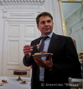 Алексей Немерюк: В столице может быть проведен конкурс по изготовлению торта «Москва» по фирменному рецепту