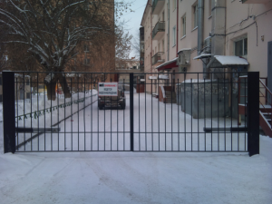 В одном из дворов Донского района появятся автоматические ворота 