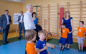 Сергей Собянин рассказал про открытие новых детских садов и школ 