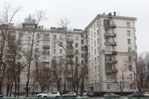 В Донском районе отремонтировали подъезды в одном из многоквартирных домов