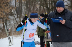 Лыжница Ангелина Шевцова и ее тренер 