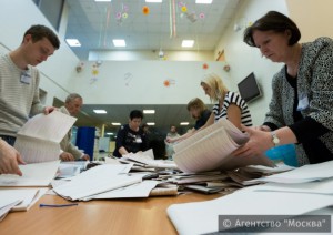 В Москве проходит подсчет голосов после предварительного голосования 