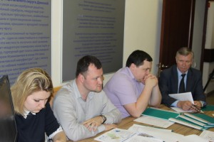 Муниципальные депутаты  (слева направо): Мария Торопова, Павел Кобцев, Алексей Никишин, Владимир Буянов