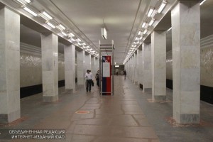 Станция метро Ленинский проспект
