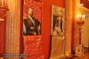 На выставке "Семья Николая II в портретах греческого скульптора Никоса Флороса"