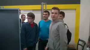 Школьники района на занятии в МГТУ им. Баумана