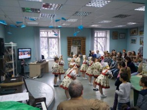 Выступление артистов ЦДС "Донской" на акции "Библионочь"