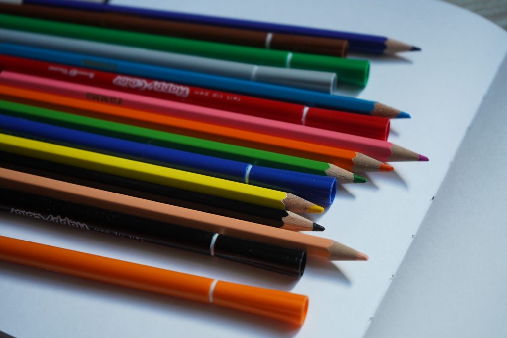 Мастер-классы по рукоделию и живописи проведут для жителей Донского района. Фото: Анна Быкова, «Вечерняя Москва»