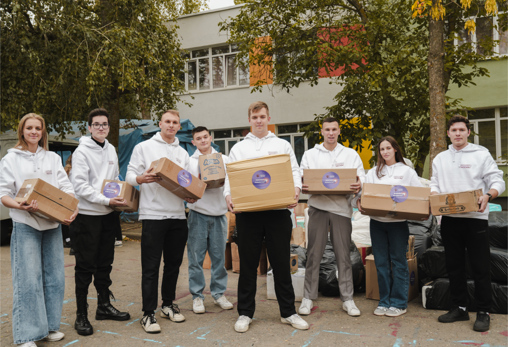 Представители РГУ имени Алексея Косыгина приняли участие в волонтерском проекте. Фото: официальный сайт РГУ имени Алексея Косыгина