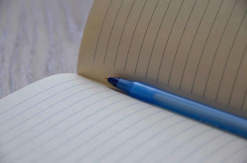 Пункт сбора гуманитарной помощи открыли в парке «У пруда Бекет». Фото: Анна Быкова, «Вечерняя Москва»