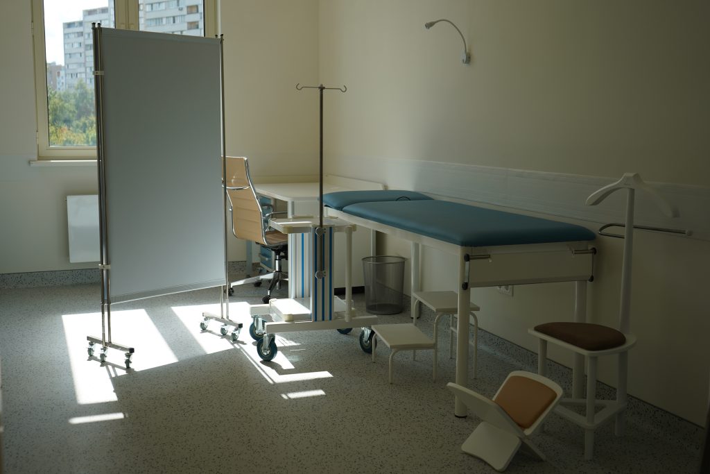 Лекция о патологиях дыхательных путей и уха у детей анонсировали в НИКИО имени Людвига Свержевского. Фото: Анна Быкова, «Вечерняя Москва»