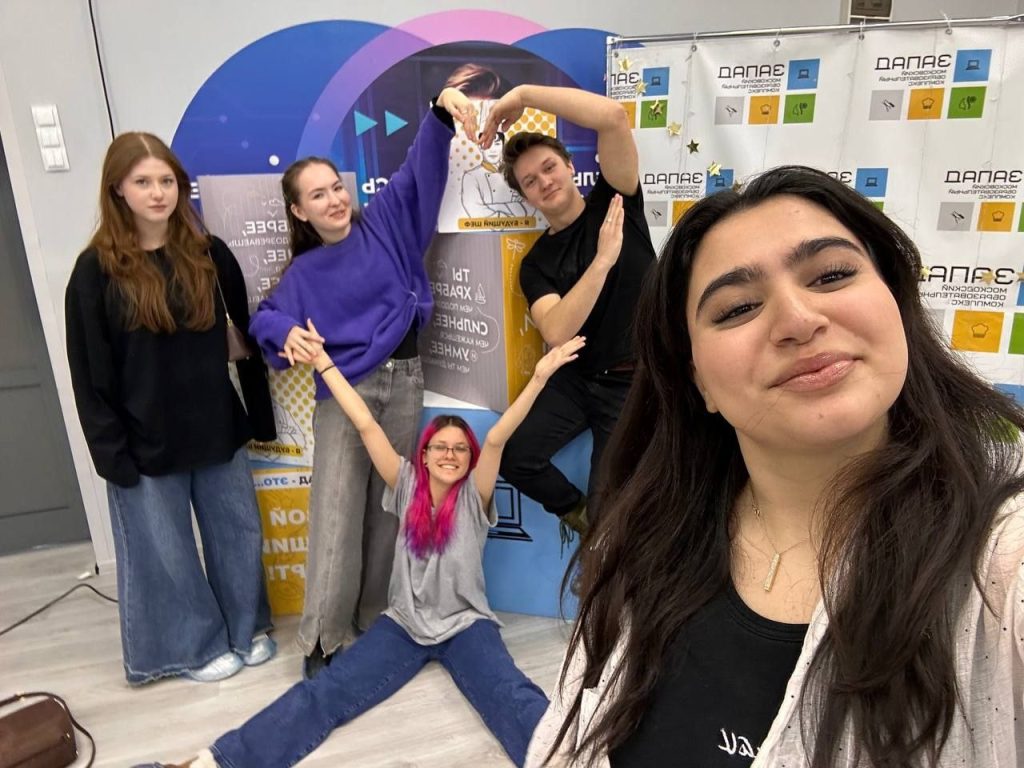 Студенты 26 КАДРа посетили МОК «Запад». Фото: официальная страница Колледжа архитектуры, дизайна и реинжиниринга №26 в социальных сетях