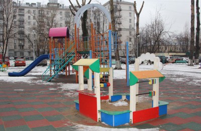 Детская площадка в Донском районе