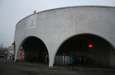 Масштабные работы ведутся на станции метро "Орехово" в ЮАО