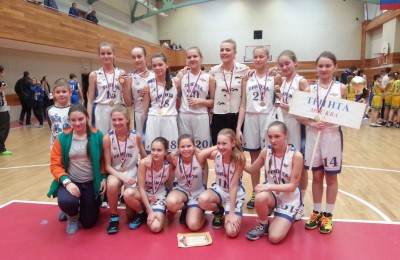 Междугородний баскетбольный турнир выиграли девушки из Донского района