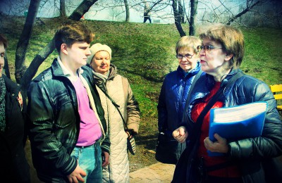 Пенсионеры района Донской посетили пешеходные экскурсии