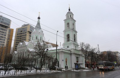 Церковь на улице Шаболовка в ЮАО