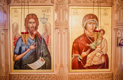 Новый иконостас в Сретенском храме Донской обители