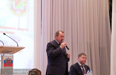Префект ЮАО Алексей Челышев рассказал жителям о дорожном строительстве и развитии общественного транспорта