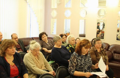 Жители на заседании Совета депутатов