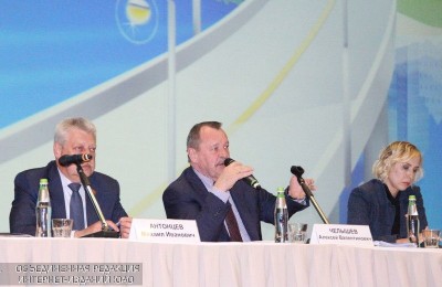 Префект ЮАО Алексей Челышев на встрече с жителями
