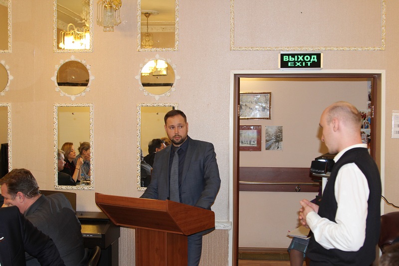 Глава управы Дмитрий Соколов на заседании Совета депутатов