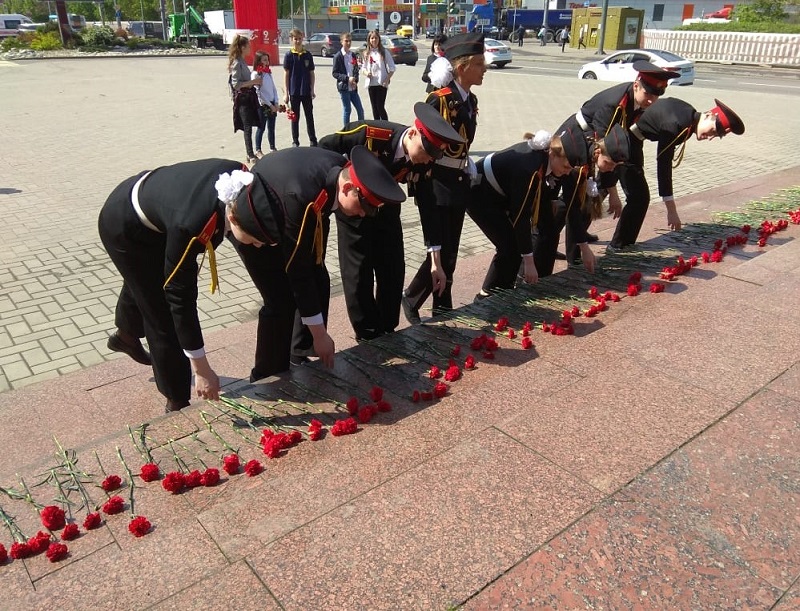 Депутаты приняли участие в памятных мероприятиях ко Дню Победы