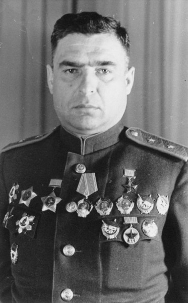 Павел-Полубояров-герой-СССР-фото-поортал-Герои-страны
