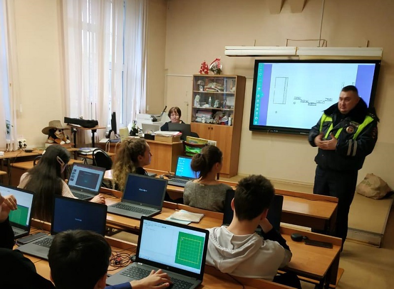 ГИБДД Круглый стол на тему: «Безопасность дорожного движения».