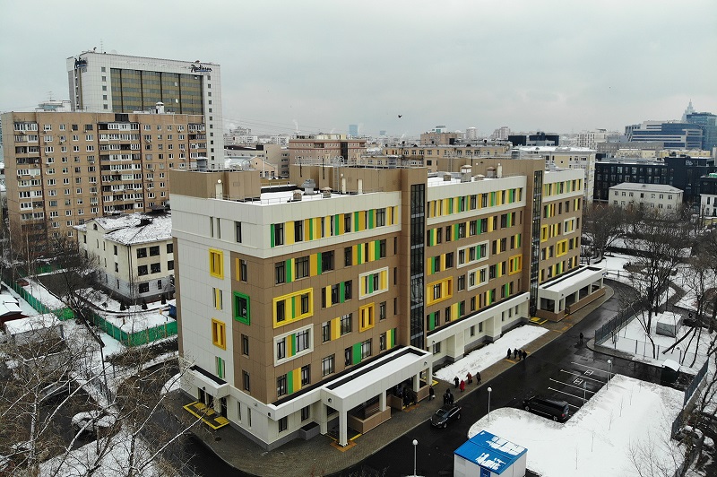 детско-взрослая поликлиника, расположенная в Беговом районе Северного административного округа столицы по адресу: Ленинградский