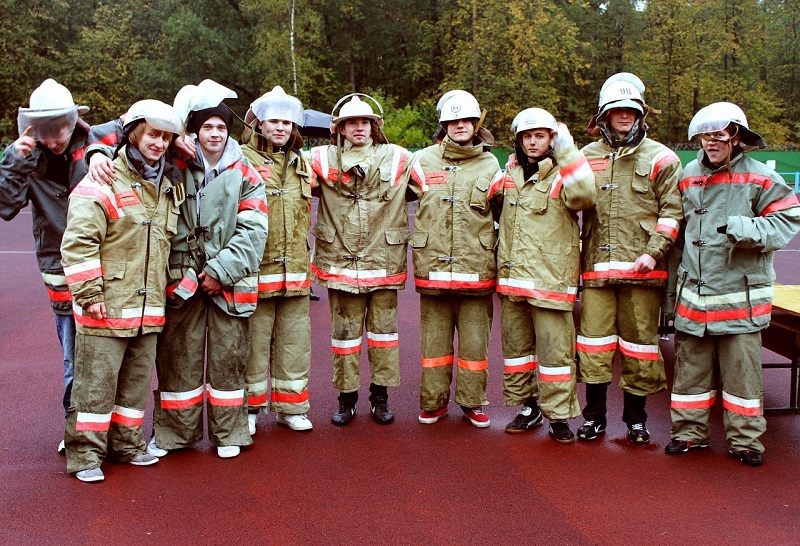Спасатель-студент Московского авиацентра