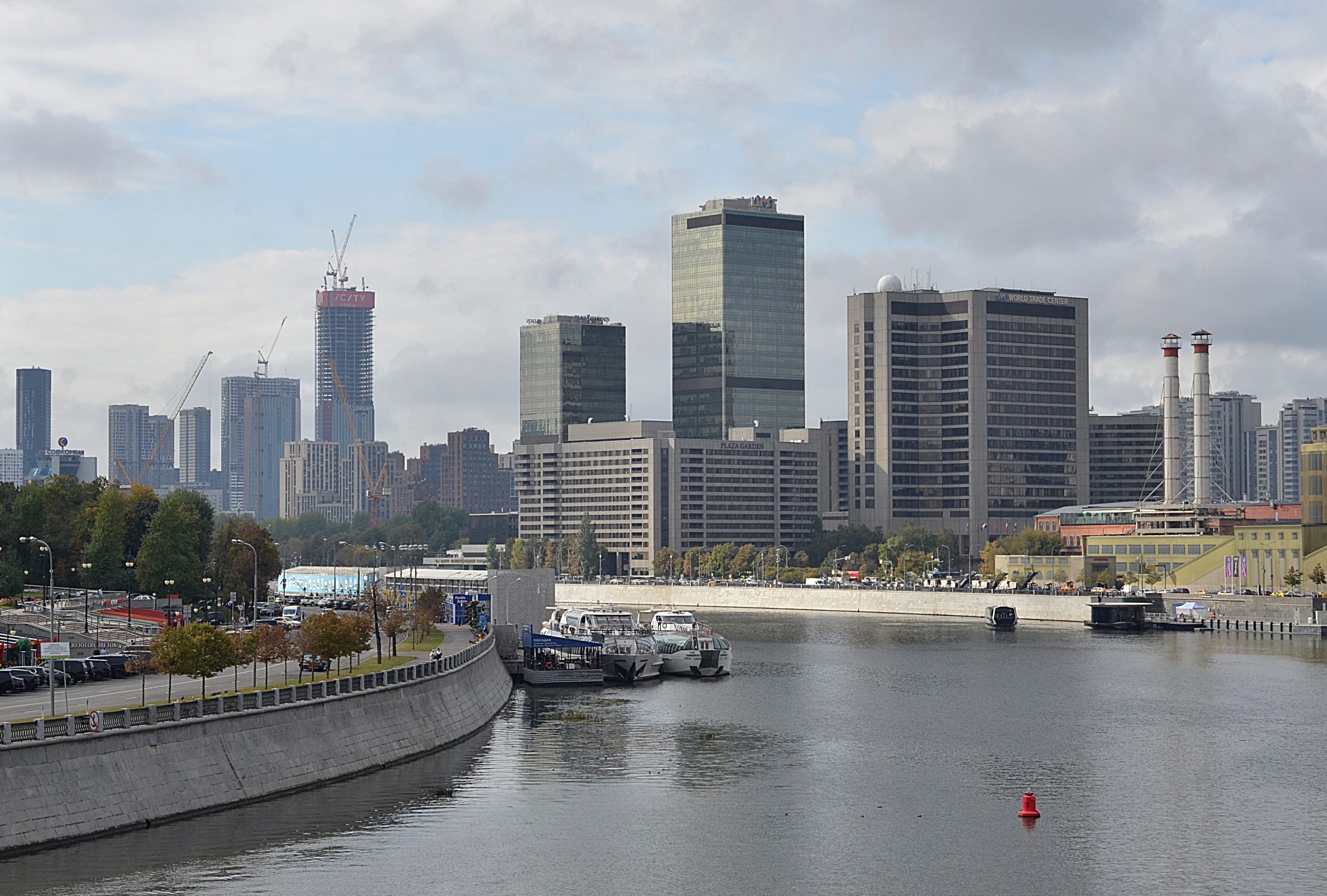 Фестиваль бега и полумарафон «Моя столица» пройдут в Москве 4–5 октября. Фото: Анна Быкова, «Вечерняя Москва»