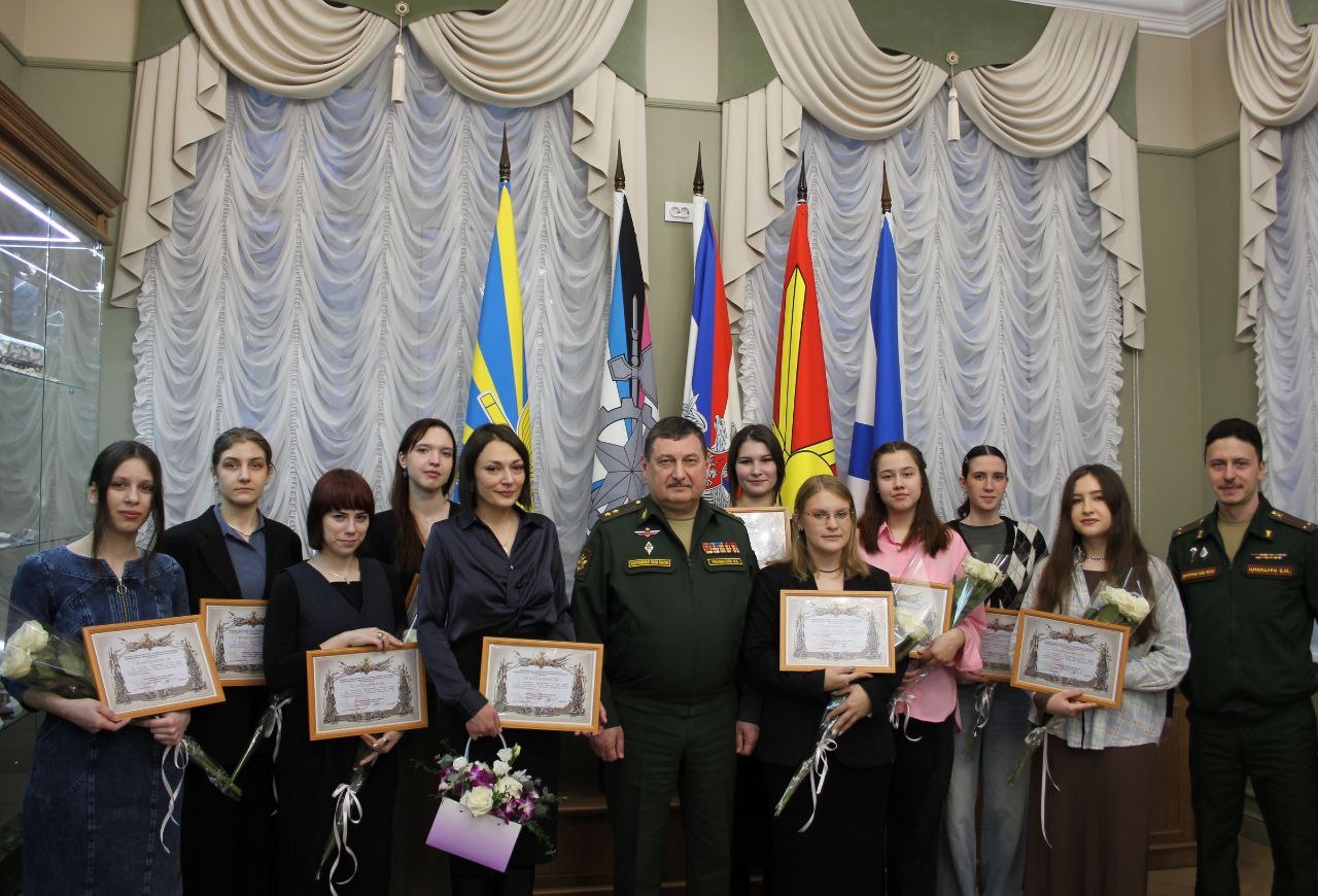 Студенты КАДРа №26 провели реставрацию храма Службы тыла Министерства обороны РФ. Фото: страница КАДРа №26 в социальных сетях