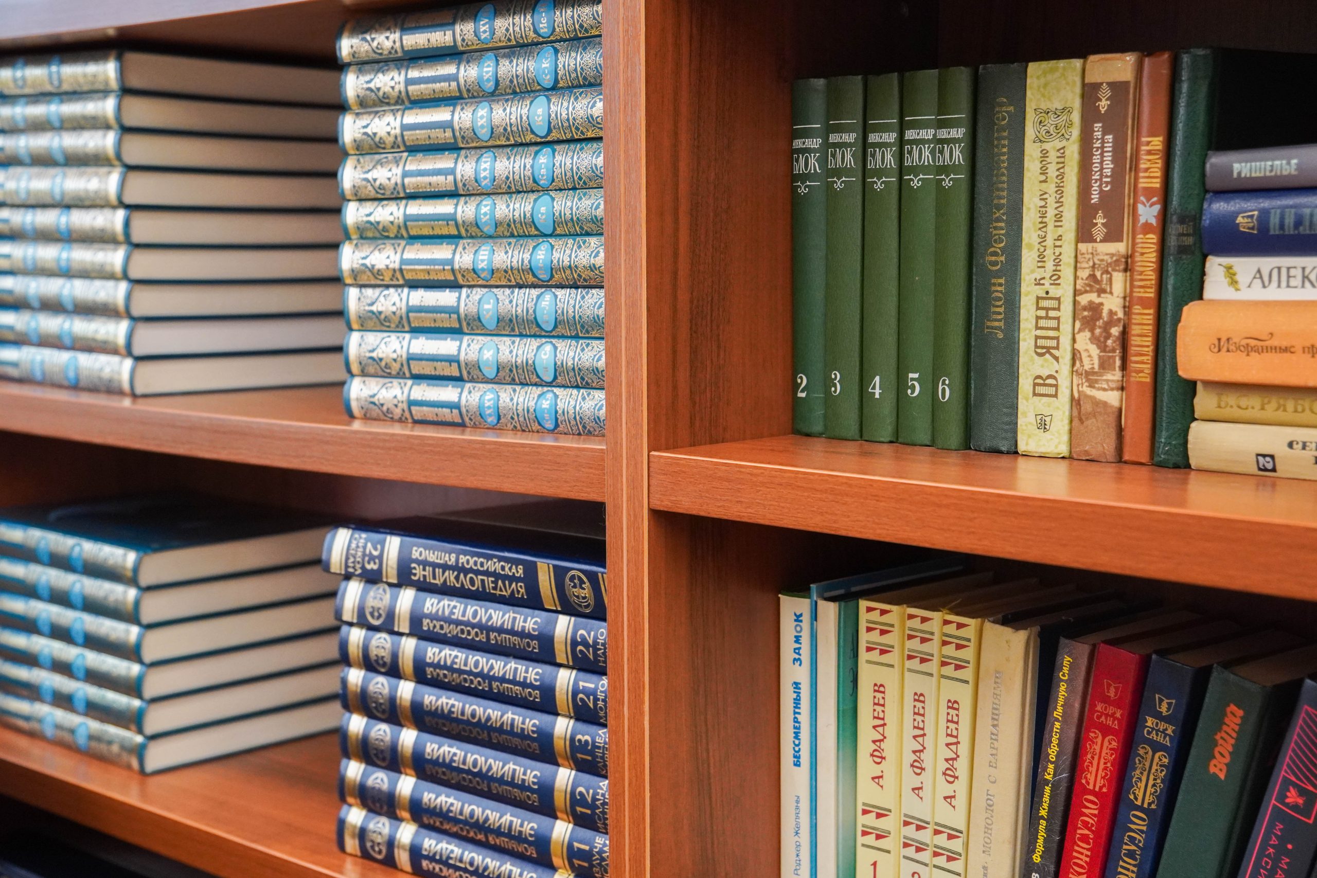 Москвичам и гостям столицы подарят книги в библиотеке №166 имени 1-го Мая. Фото: Ксения Догонашева, «Вечерняя Москва»