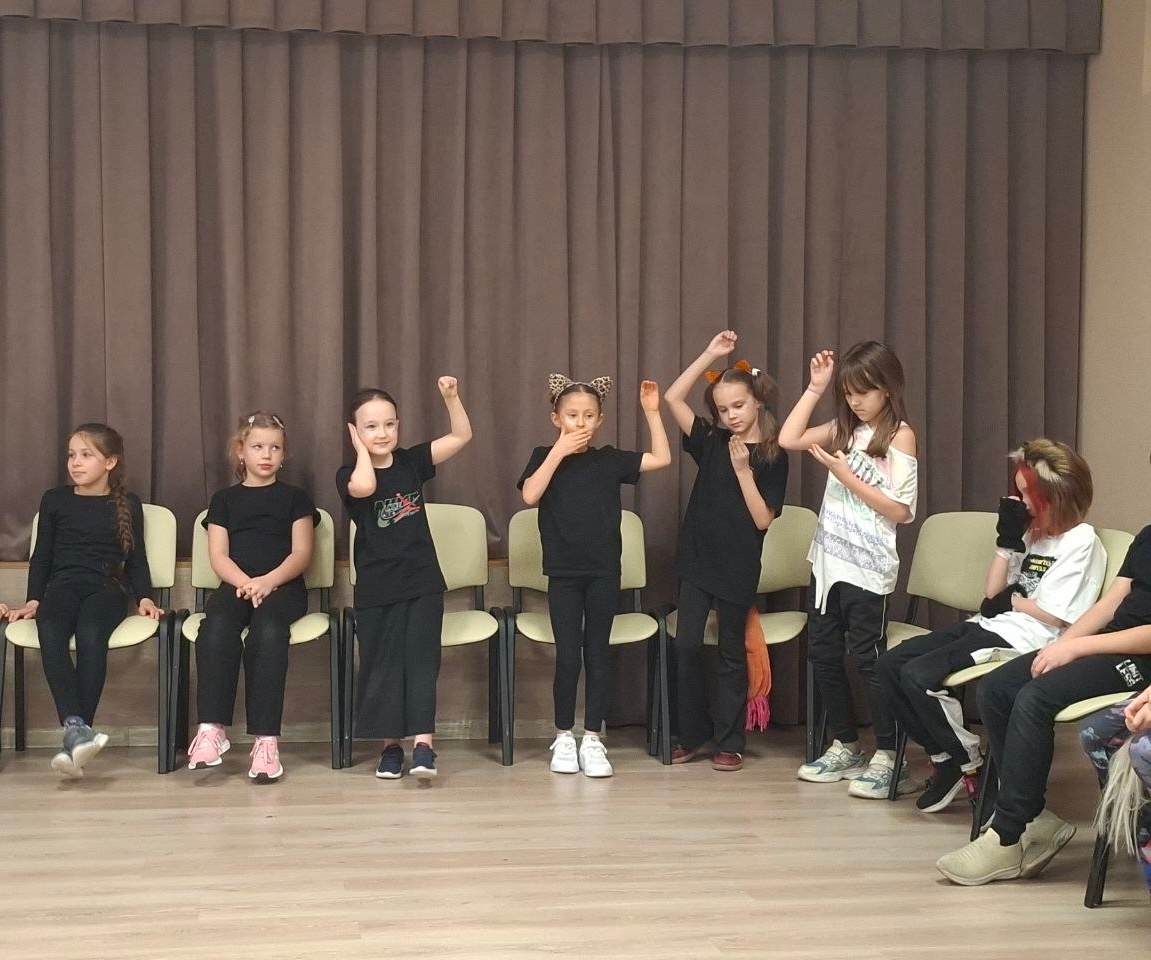 Открытые показы занятий сценических классов прошли в школе №630. Фото: официальная страница школы №630 имени дважды Героя Советского Союза Григория Кравченко