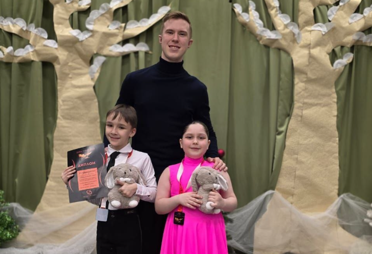 Итоговую аттестацию воспитанников танцевальной студии провели в школе №630. Фото: официальная страница школы №630 имени дважды Героя Советского Союза Григория Кравченко в социальных сетях